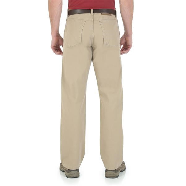 Wrangler Rugged Relaxed Mid Rise Straight Fit Jeans